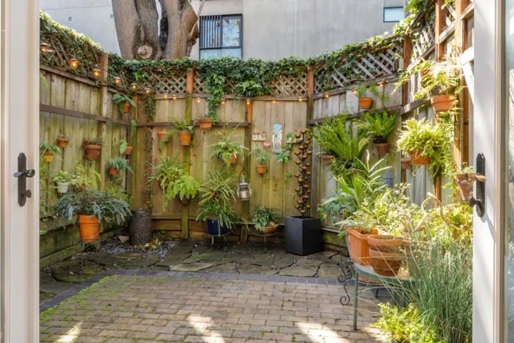 1423 San Antonio Street, Menlo Park, California 94025