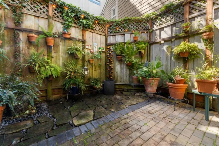 1423 San Antonio Street, Menlo Park, California 94025