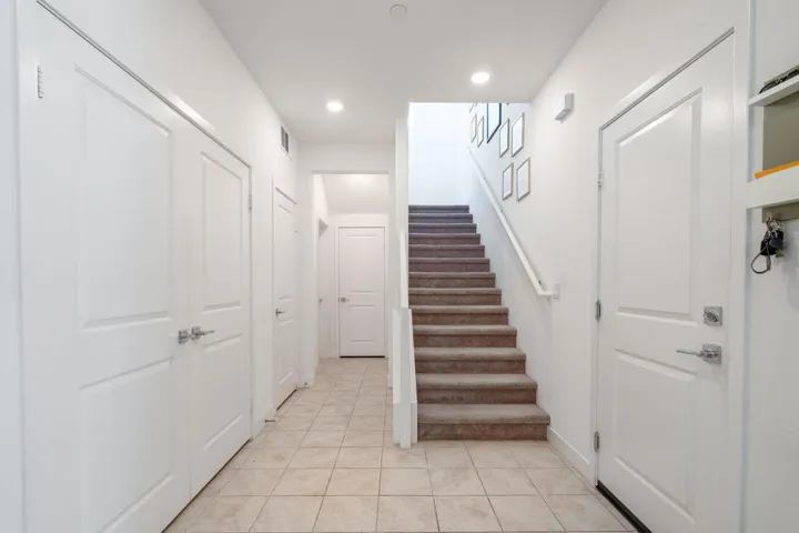 41183EmoryLn-14