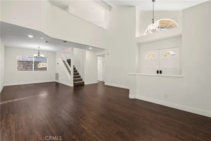 19717 Azure Field, Newhall, California 91321