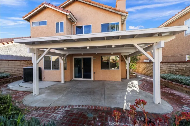 19717 Azure Field, Newhall, California 91321