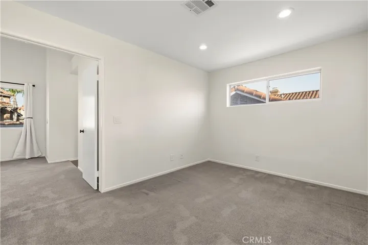 19717 Azure Field, Newhall, California 91321