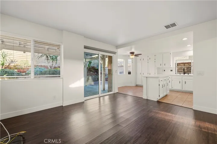 19717 Azure Field, Newhall, California 91321