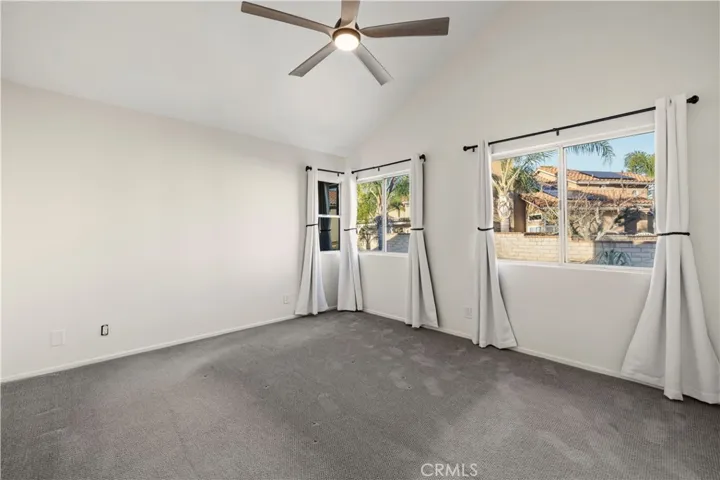 19717 Azure Field, Newhall, California 91321