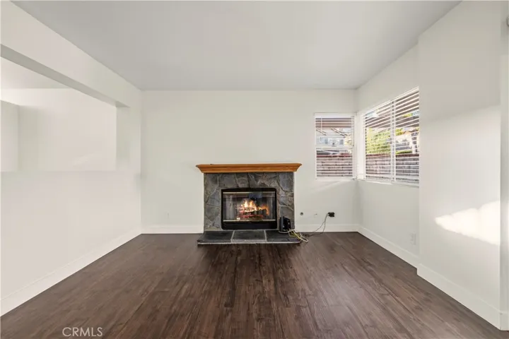 19717 Azure Field, Newhall, California 91321