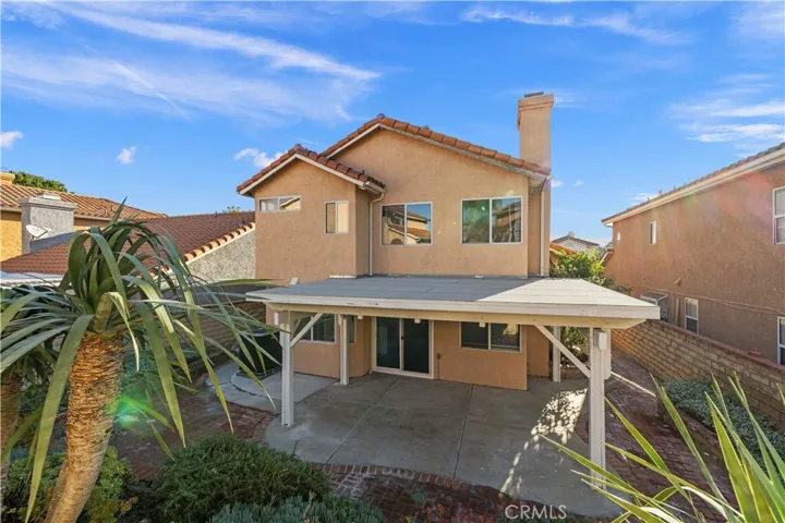 19717 Azure Field, Newhall, California 91321