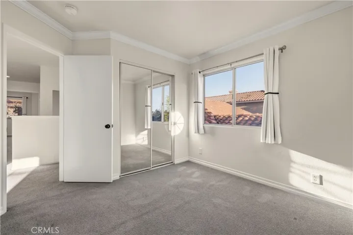 19717 Azure Field, Newhall, California 91321