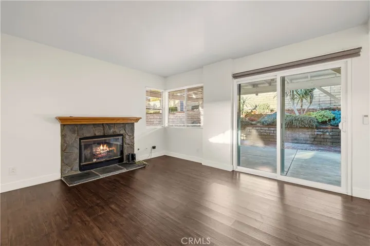 19717 Azure Field, Newhall, California 91321