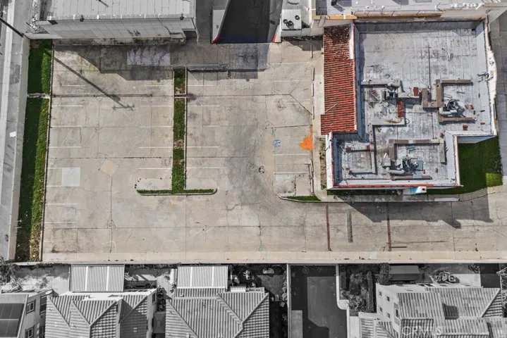 2204 S Garey Avenue, Pomona, California 91766