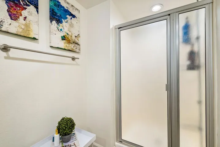 42-web-or-mls-JM_Odlum_V2_1222_042