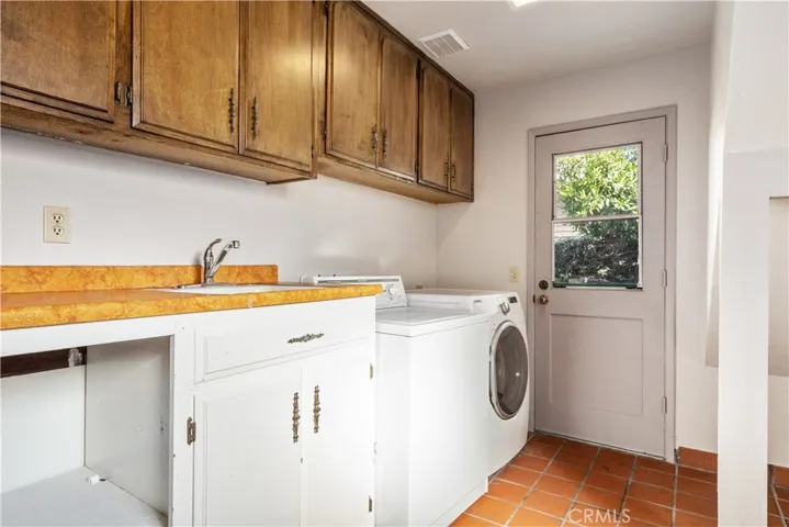 440 Pacific A, San Luis Obispo, California 93401