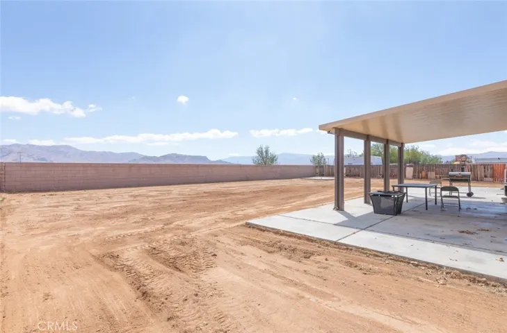 14193 Fresian, Apple Valley, California 92307
