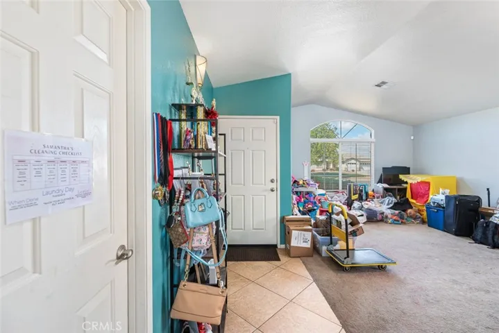 14193 Fresian, Apple Valley, California 92307