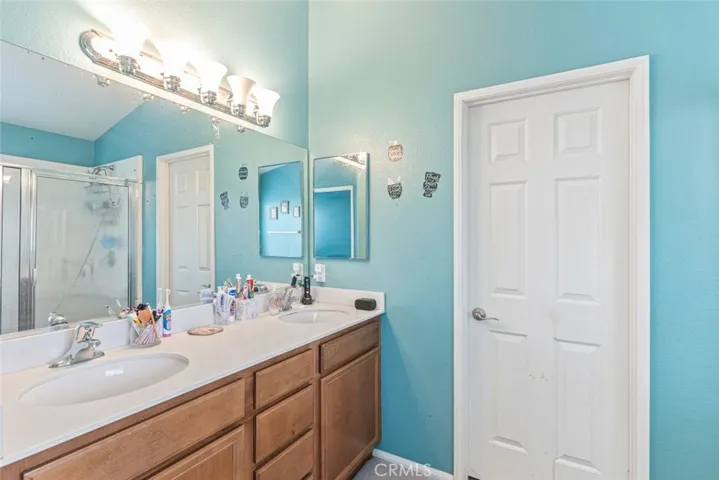 14193 Fresian, Apple Valley, California 92307