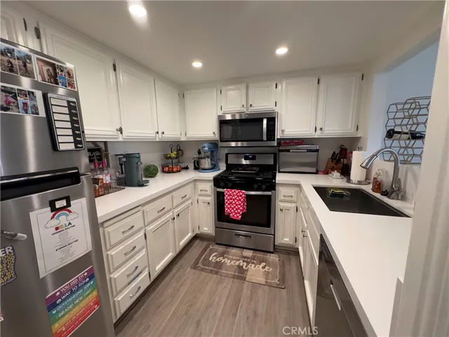 21045 Jenner, Lake Forest, California 92630