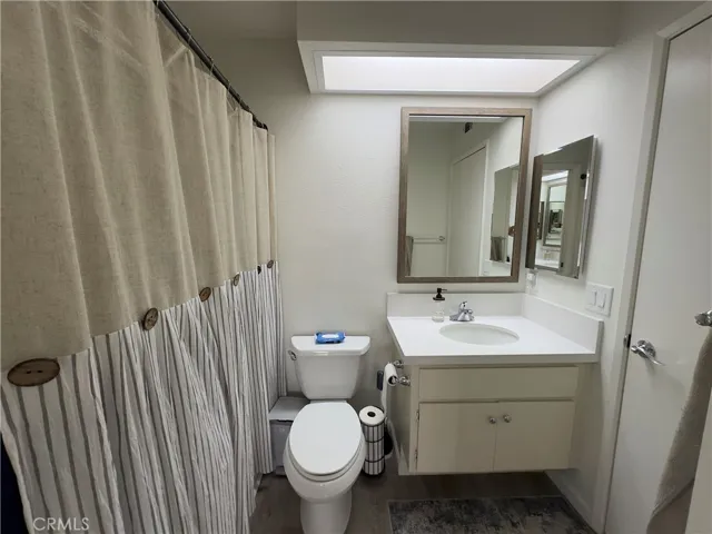 21045 Jenner, Lake Forest, California 92630