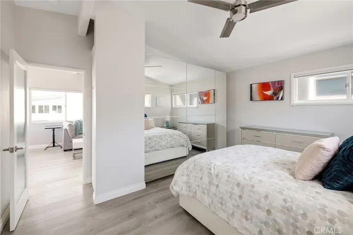 208 Longfellow, Hermosa Beach, California 90254