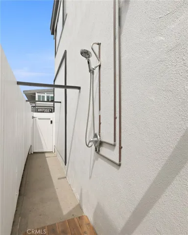 208 Longfellow, Hermosa Beach, California 90254
