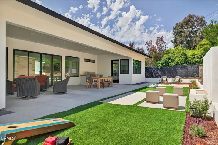 82-web-or-mls-048_UpmarketMedia-259Via-2