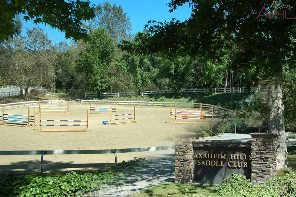 Also just around the corner is the Anaheim Hills Saddle Club.