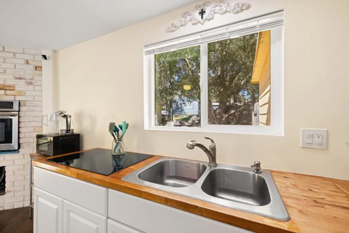 010_78670cryerdr34_402