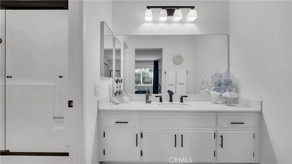 Light and bright primary bathroom.