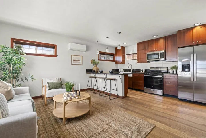 1212 2nd Street, Coronado, California 92118