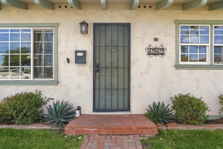 1212 2nd Street, Coronado, California 92118