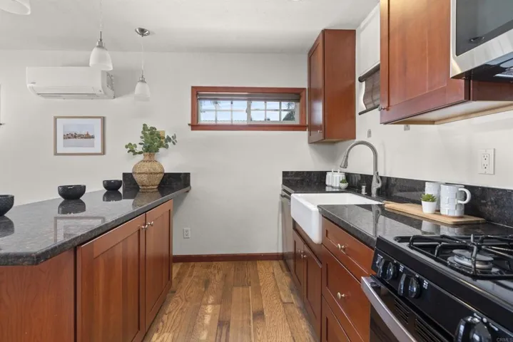 1212 2nd Street, Coronado, California 92118