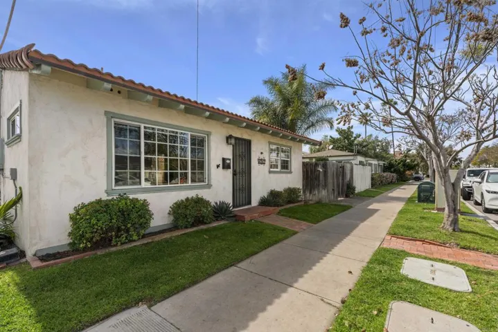 1212 2nd Street, Coronado, California 92118