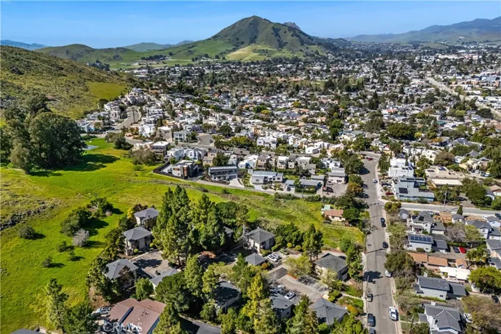 2975 Rockview Place 13, San Luis Obispo, California 93401