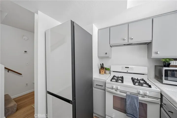 2975 Rockview Place 13, San Luis Obispo, California 93401