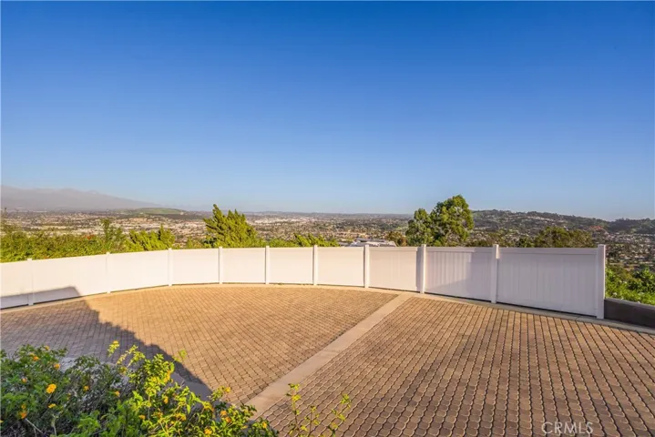 14774 Edgeridge Drive, Hacienda Heights, California 91745