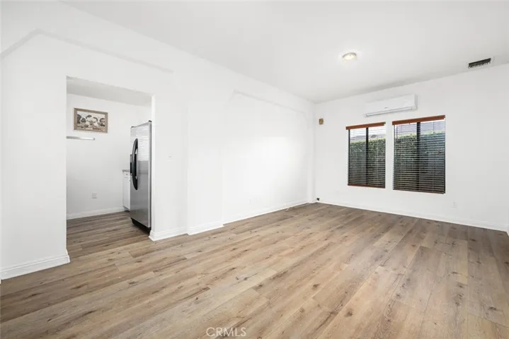 12101 Freeman, Hawthorne, California 90250