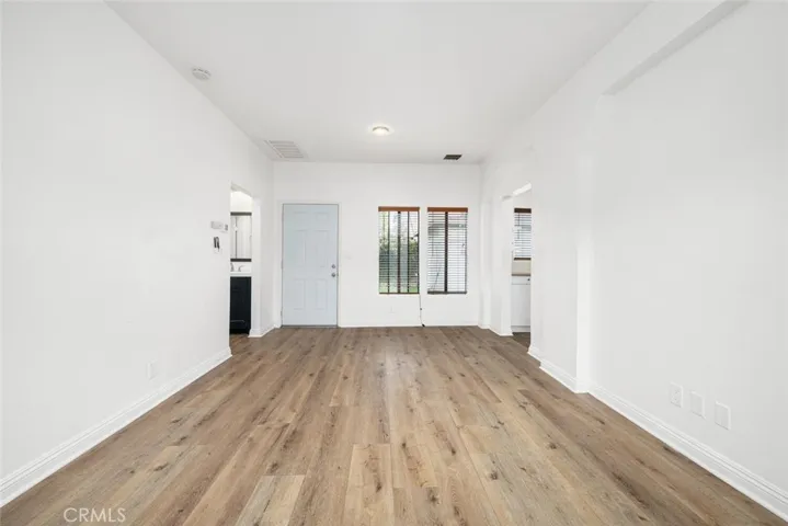 12101 Freeman, Hawthorne, California 90250