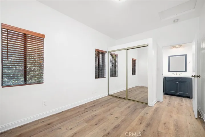 12101 Freeman, Hawthorne, California 90250