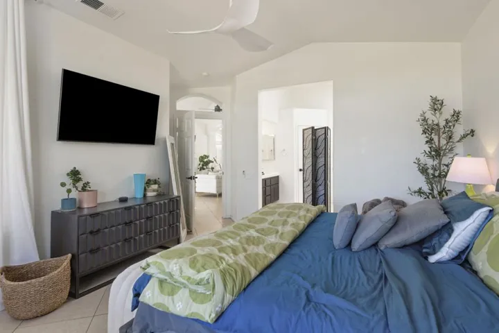 22-web-or-mls-22