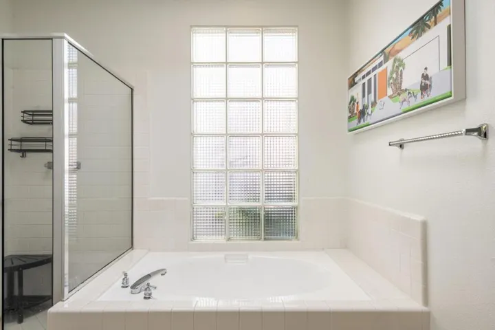 25-web-or-mls-30