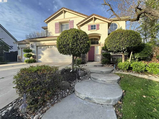 4111 Riverbrook Ct, Stockton, California 95219