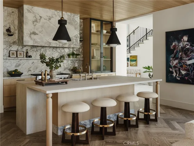 8 Cherry Hills Lane, Newport Beach, California 92660