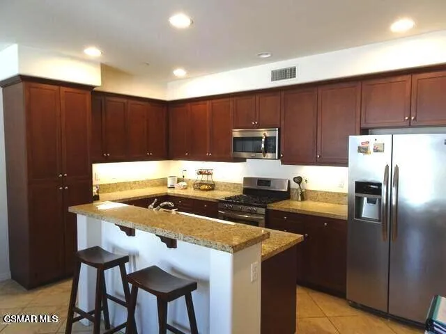 32 Secret Hollow Kitchen Brightened