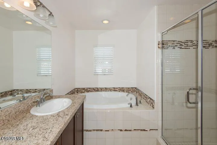 32 Secret Hollow Lane Primary Bath