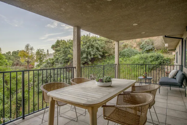 guest suite deck