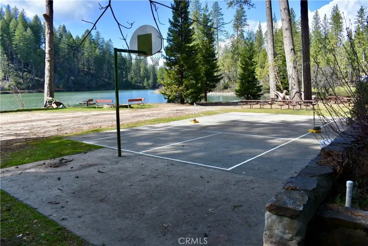 Common Area Basket Ball Court