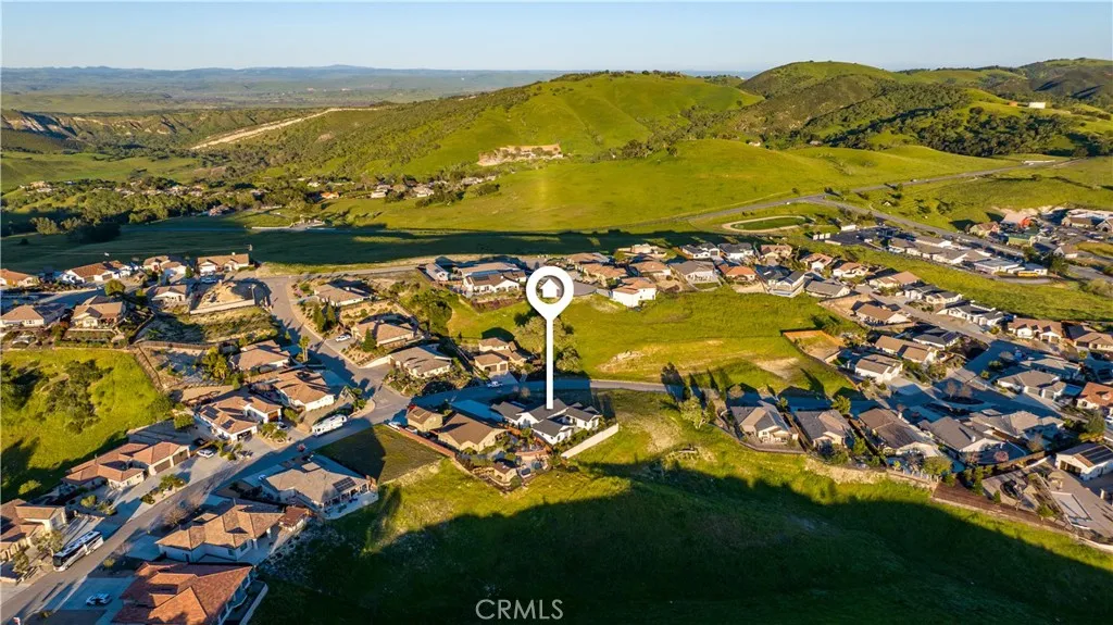 side of home is greenbelt and it also backs up to greenbelt so very private