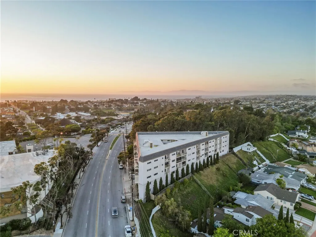 1108 Camino Real 406, Redondo Beach, California 90277 — photo 4