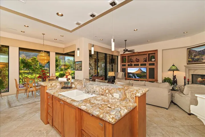 77655iroquoiskitchen7