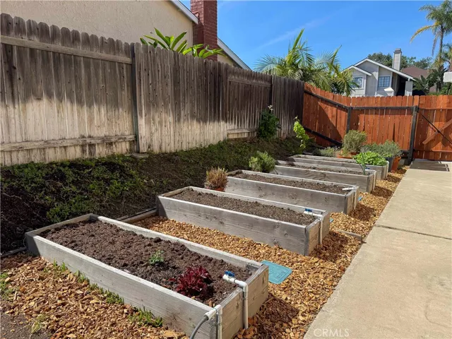 Side Yard Vegetable, Fruit, or Flower garden