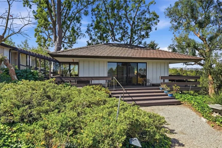 100 Saddleback, Rolling Hills, California 90274