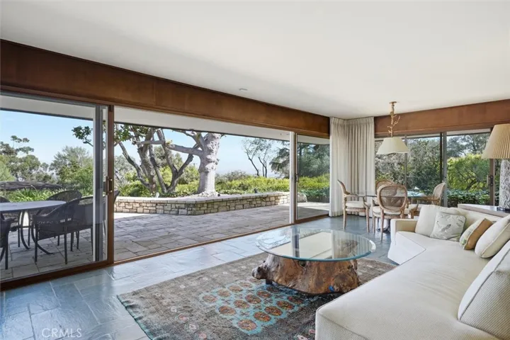 100 Saddleback, Rolling Hills, California 90274